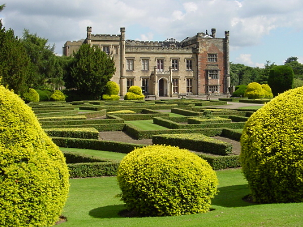 Elvaston castle food and drink fair 2021